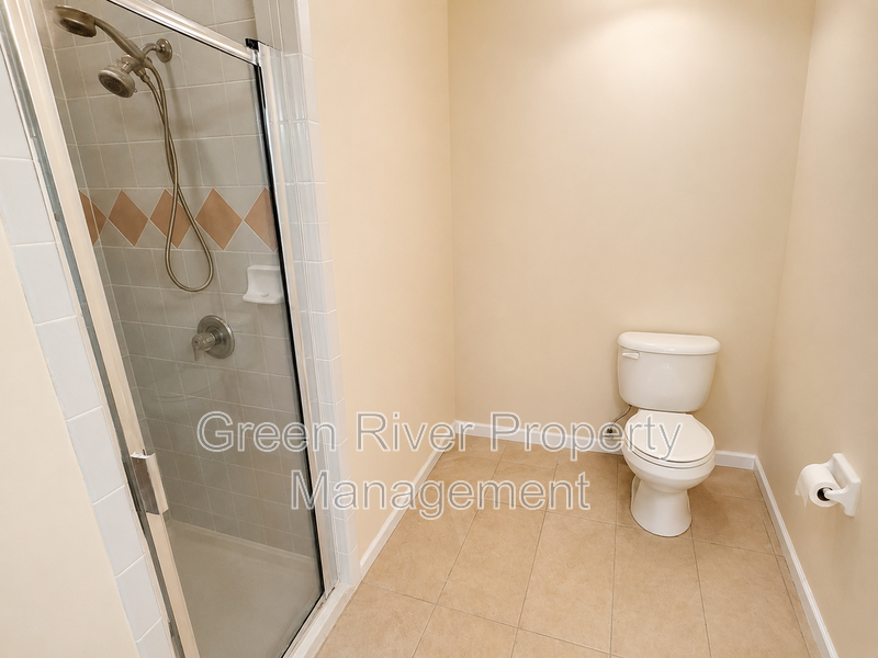 Charming 4 Bedroom Home in Middleburg! property image