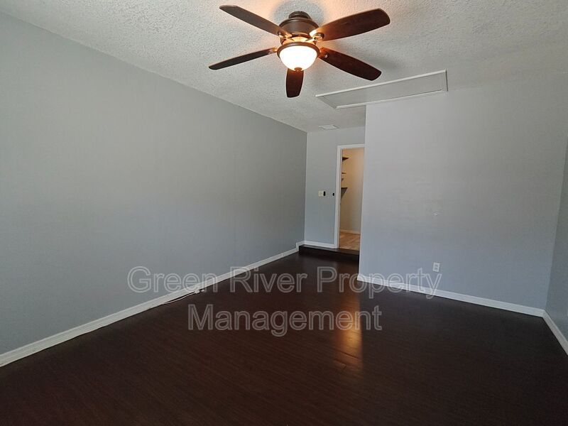 Charming 4 Bedroom Home in Middleburg! property image