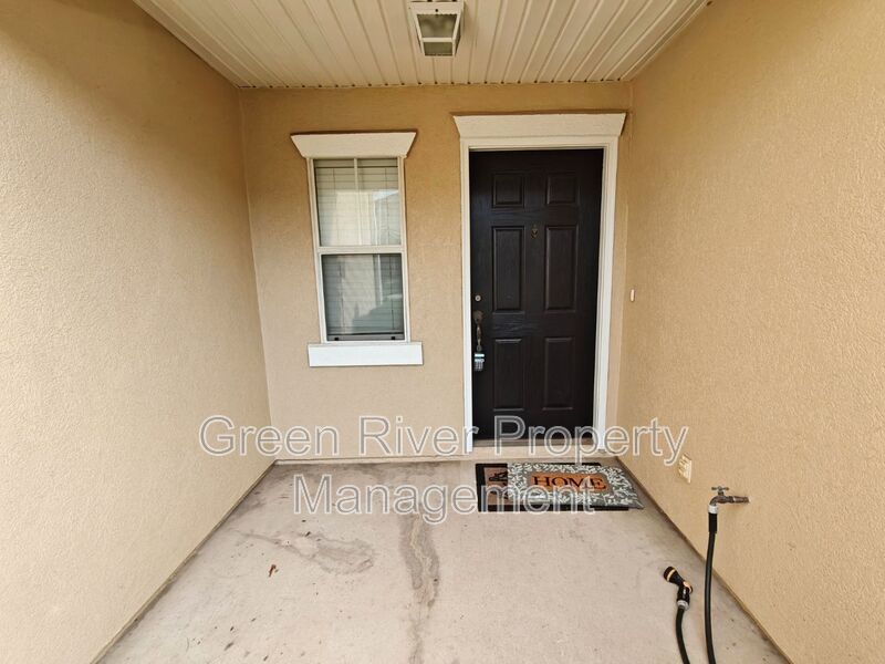 Charming 2BR Townhome in the Heart of Fleming Island property image