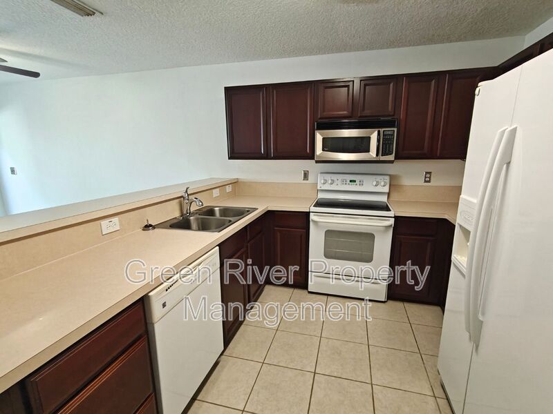 Charming 2BR Townhome in the Heart of Fleming Island property image