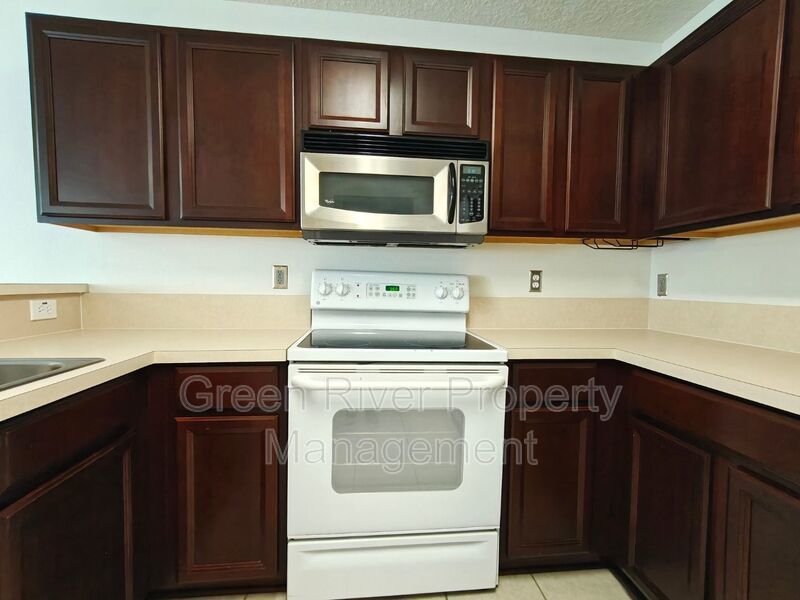 Charming 2BR Townhome in the Heart of Fleming Island property image
