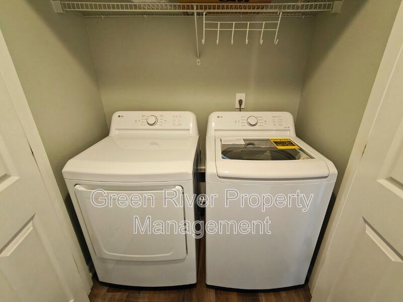 Charming 2BR Townhome in the Heart of Fleming Island property image