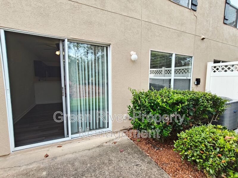 Charming 2BR Townhome in the Heart of Fleming Island property image