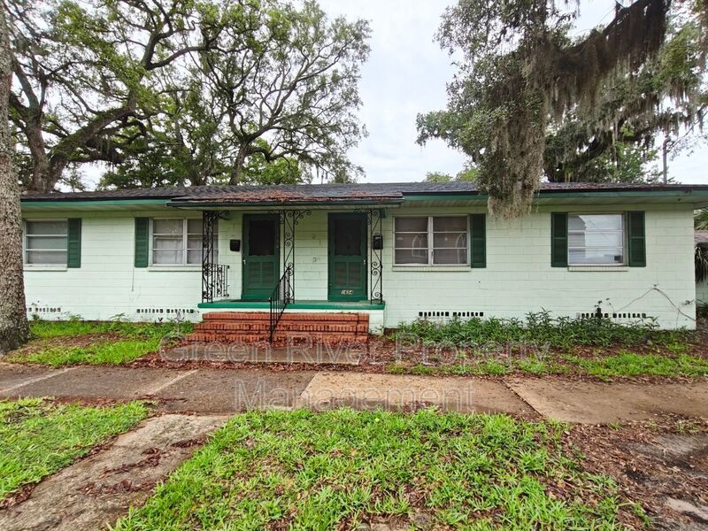 Charming 2BR Home with Updated Kitchen property image