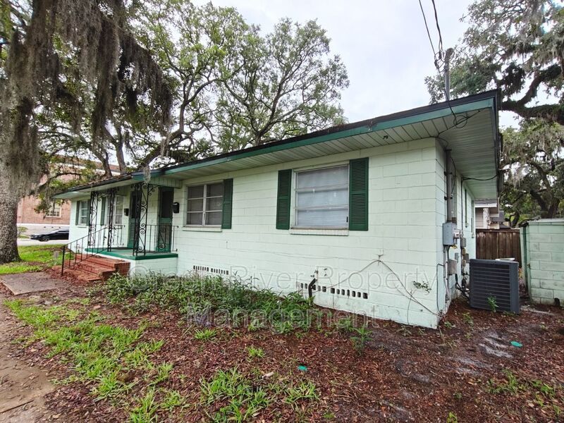 Charming 2BR Home with Updated Kitchen property image