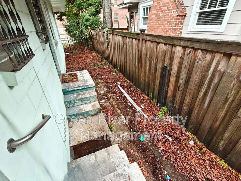 Charming 2BR Home with Updated Kitchen property image