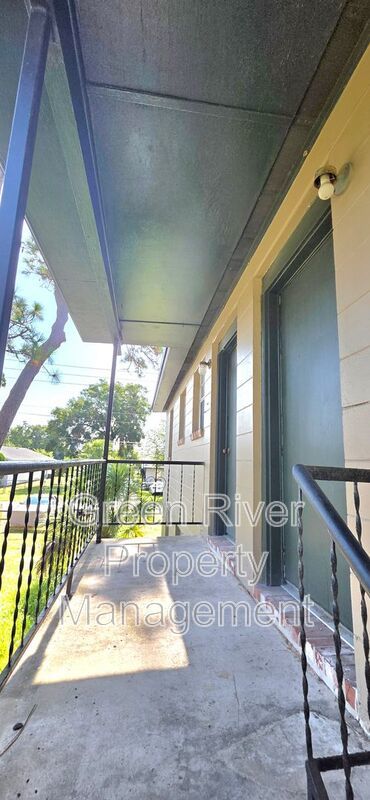 Quiet 2 Bedroom Retreat Available Now – Pets Welcome! property image