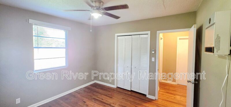 Quiet 2 Bedroom Retreat Available Now – Pets Welcome! property image