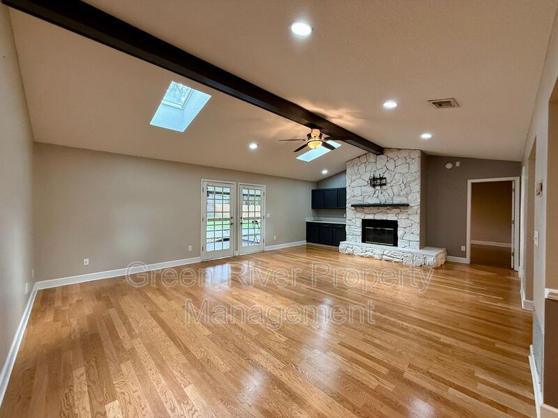 3 Bedroom Home in Julington Forest property image