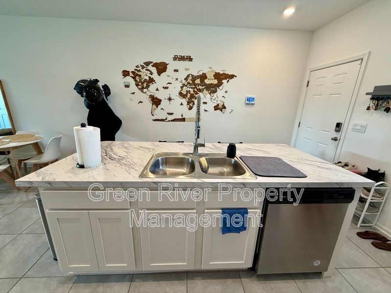 Experience Easy Living in This Beautiful Equinox Townhome! property image