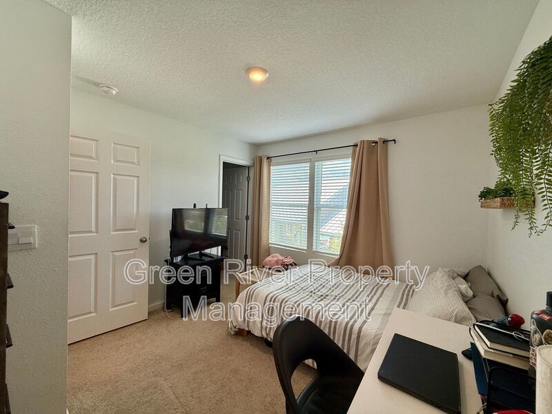 Experience Easy Living in This Beautiful Equinox Townhome! property image