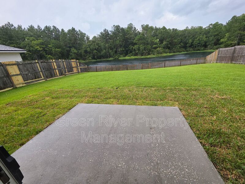 3 bedroom / 2 bath Gem with Pond Views in Spencer's Plantation! property image