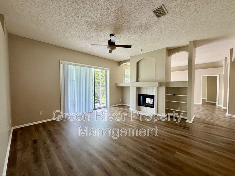 Live the Eagle Harbor Lifestyle! property image