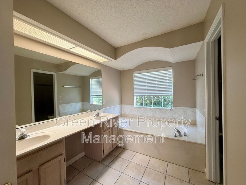 Live the Eagle Harbor Lifestyle! property image