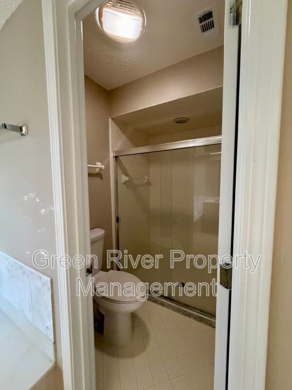 Live the Eagle Harbor Lifestyle! property image