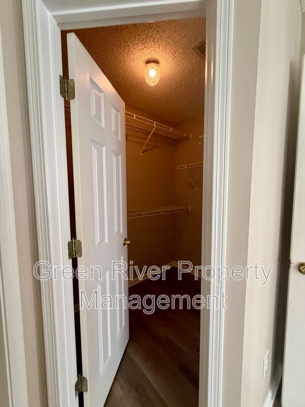 Live the Eagle Harbor Lifestyle! property image