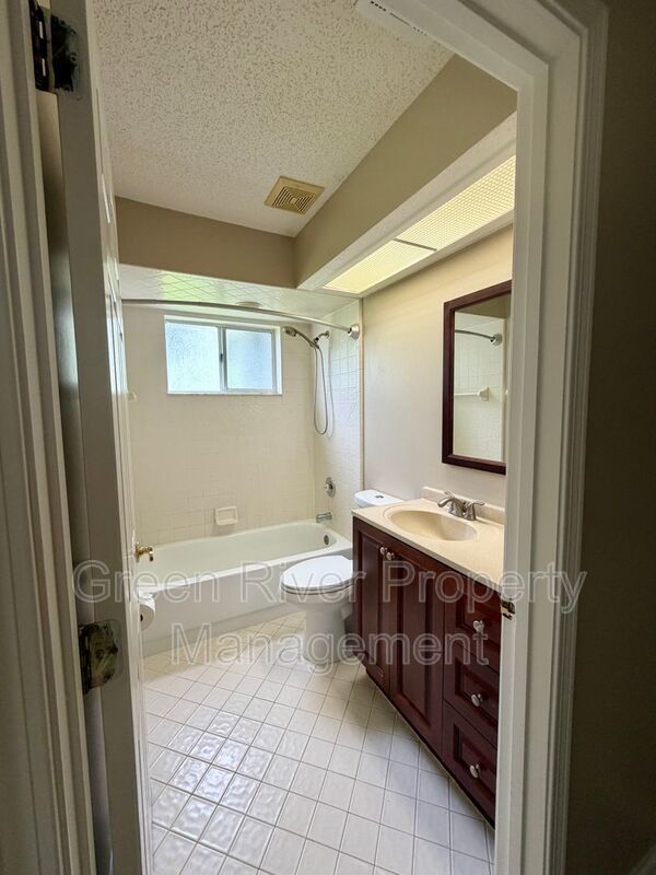 Live the Eagle Harbor Lifestyle! property image