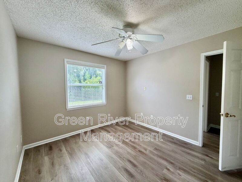 Live the Eagle Harbor Lifestyle! property image