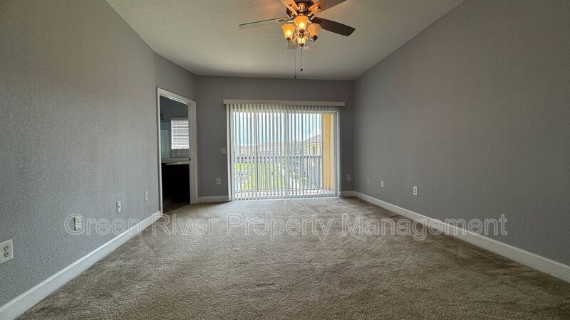 Lakeview Townhome in Il Villagio with Garage, Screened Lanai & Resort-Style Amenities property image