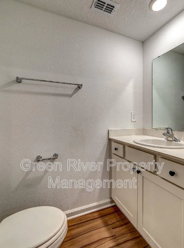 Charming Middleburg Townhome with Garage In Kindlewood! property image