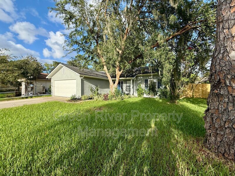 Charming 3-Bedroom Home in Fountain Gate property image