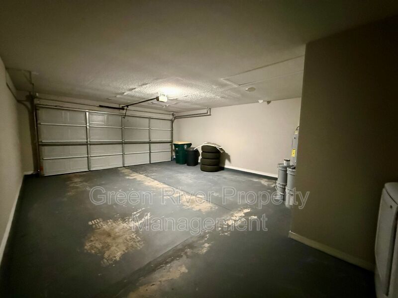 Charming 3-Bedroom Home in Fountain Gate property image
