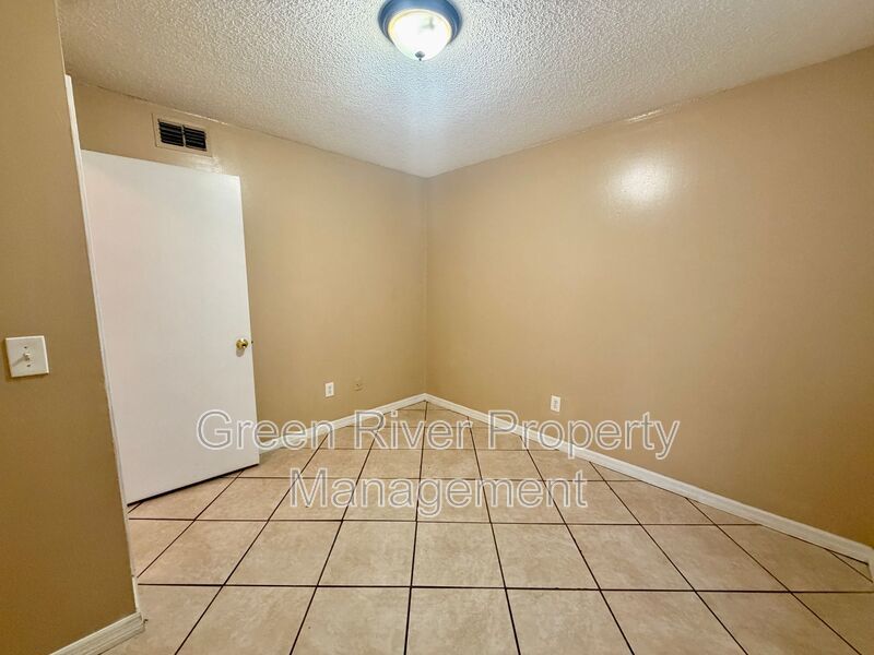 Charming 2-Bedroom, 2-Bath Pet-Friendly Home with Great Features! property image