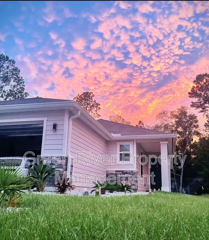 Modern 3-Bedroom Home with Open Living & Prime Jacksonville Location! property image