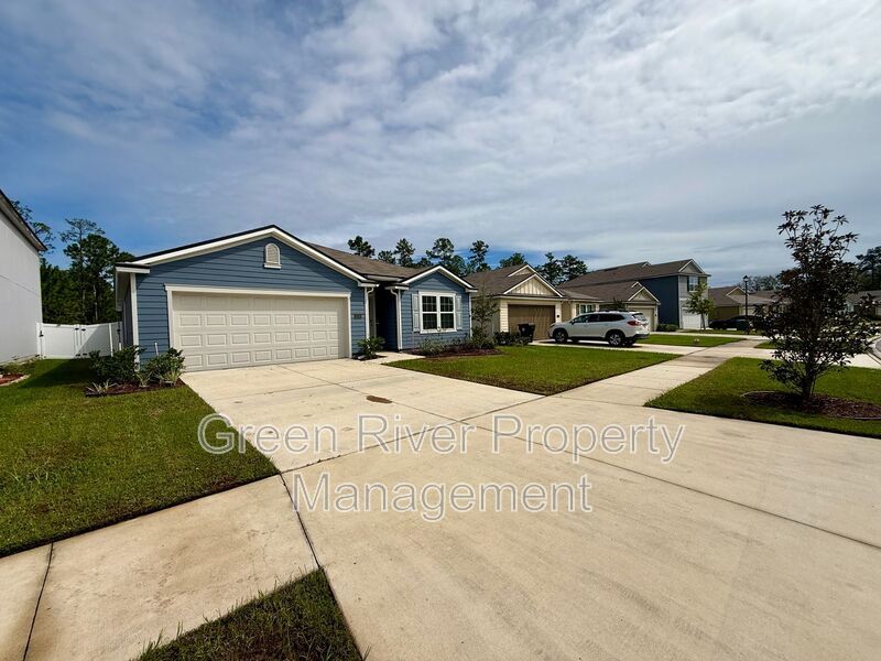 Spacious 4-Bedroom Home in Desirable Cross Creek Community property image