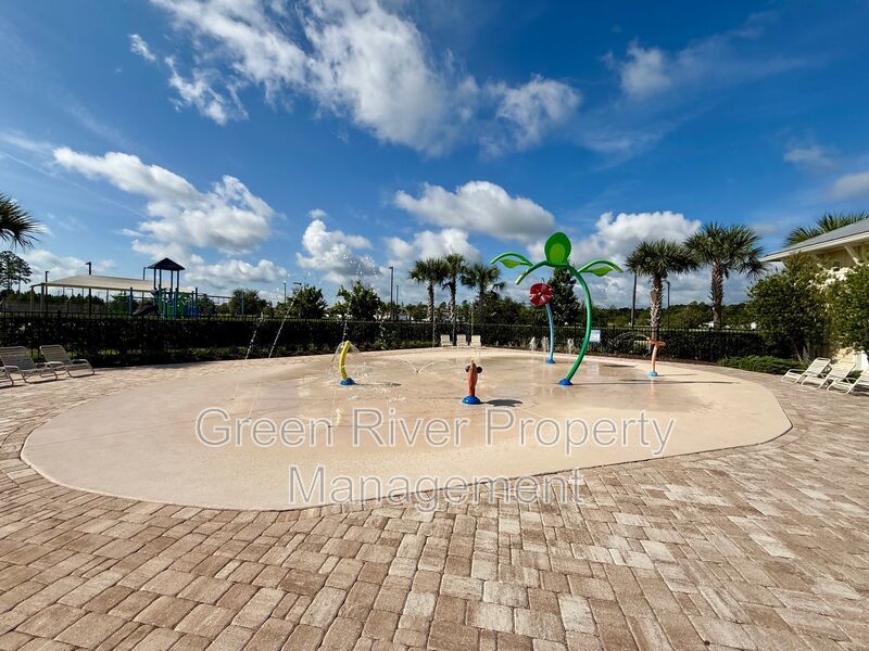 Spacious 4-Bedroom Home in Desirable Cross Creek Community property image